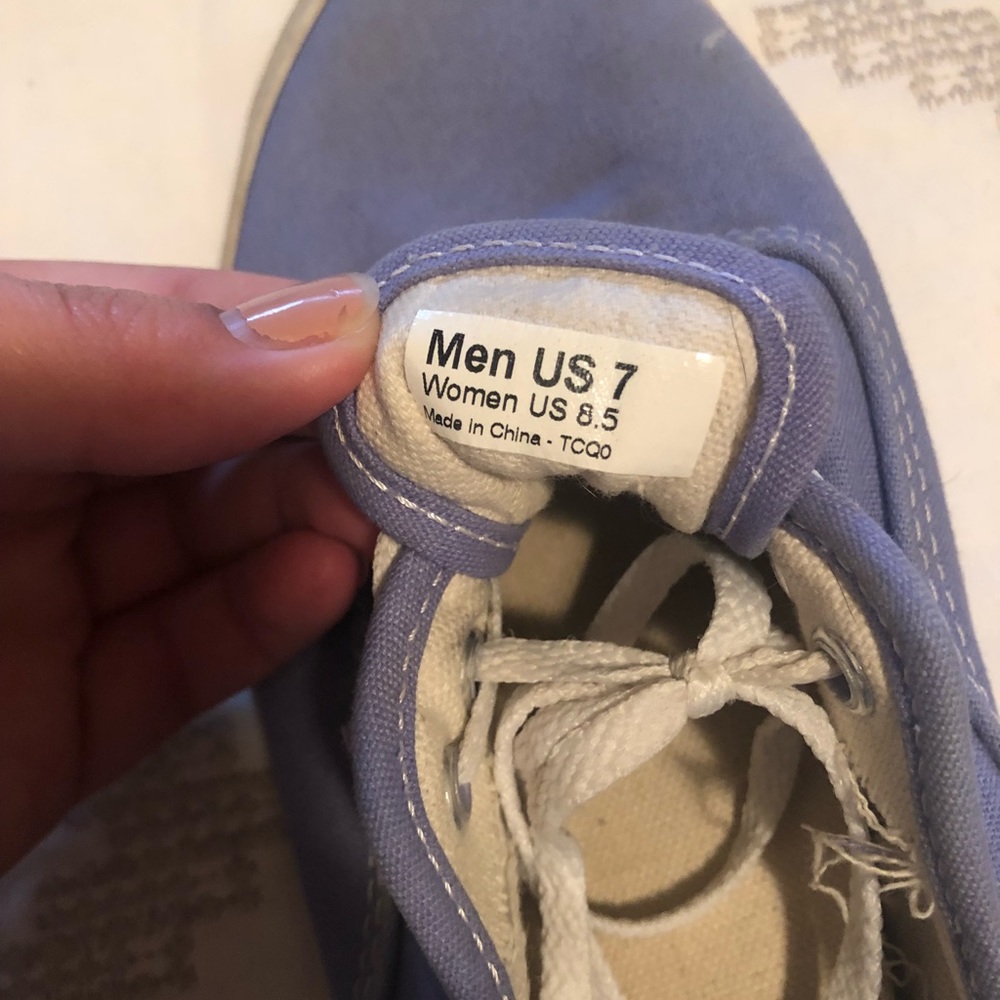 Vans - Picture 4 of 4